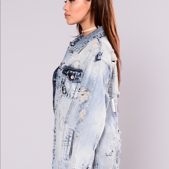 FashionNova Avery Abstract Distressed Denim Jacket - Picture 3 of 8